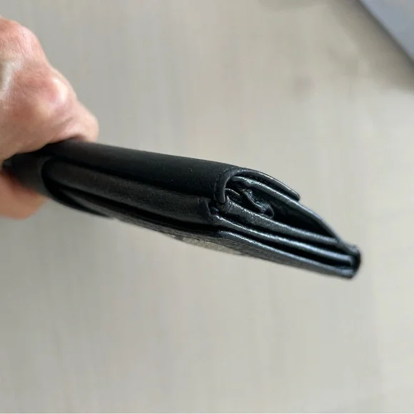 AUTHENTIC GUCCI VINTAGE GG Monogram Supreme Blue Leather & Canvas Long Wallet - Picture 7 of 12